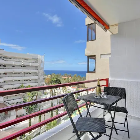 Appartamento Sea Views Modern Estudio Olimpia Near The *