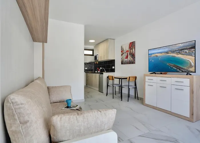 Sea Views Modern Estudio Olimpia Near The 아데제
