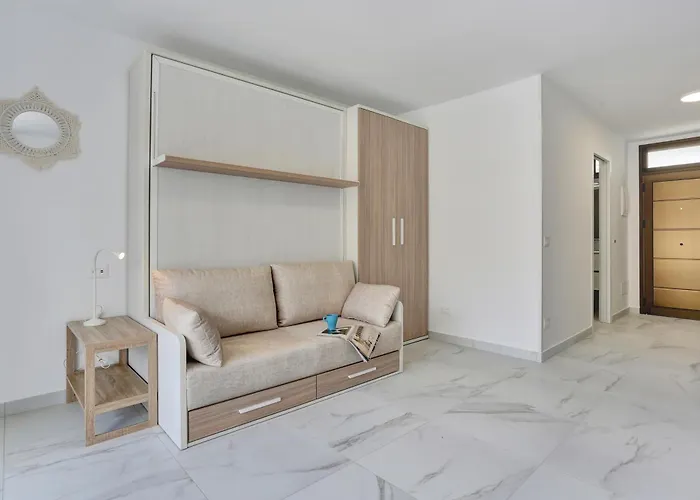 Sea Views Modern Estudio Olimpia Near The 아파트 *